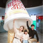 A representative from the CUPNOODLES MUSEUM
